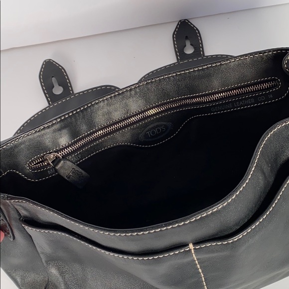 Tod’s Vintage black short strap shoulder bag - Picture 6 of 6